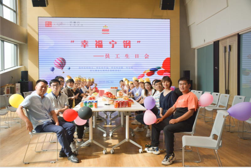 美好時(shí)光里，愛讓我們一起成長(zhǎng)